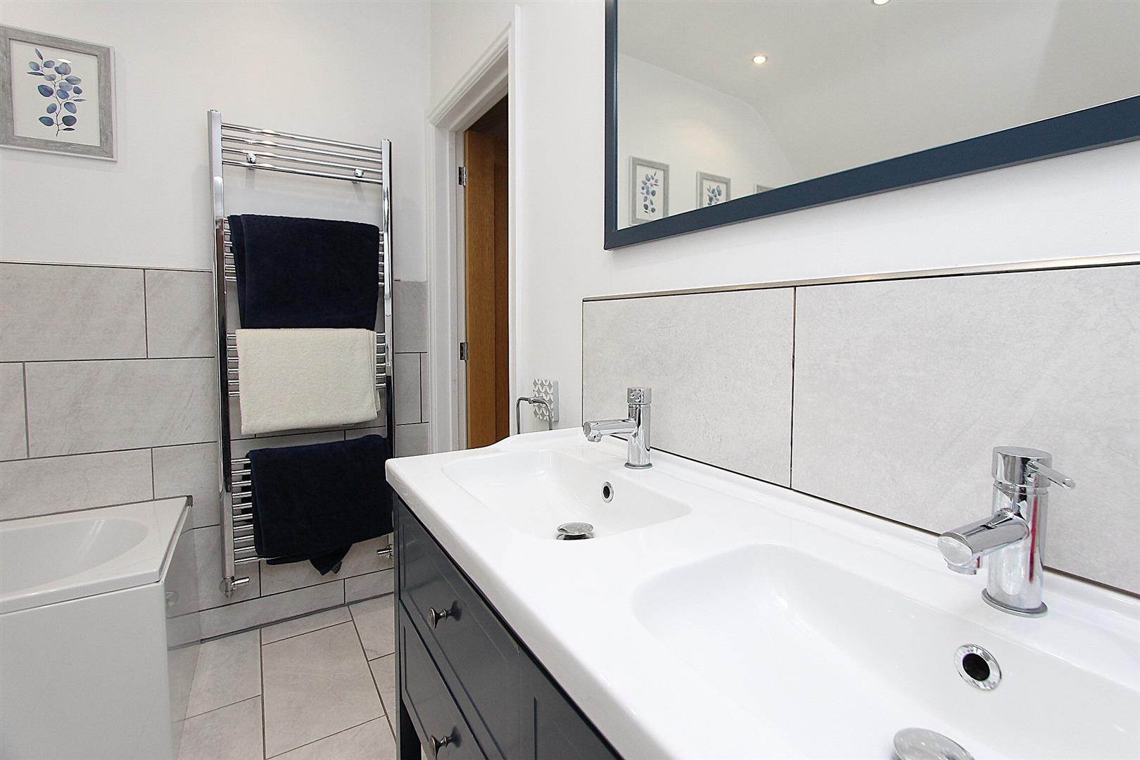Caunsall Road, Caunsall, Kidderminster